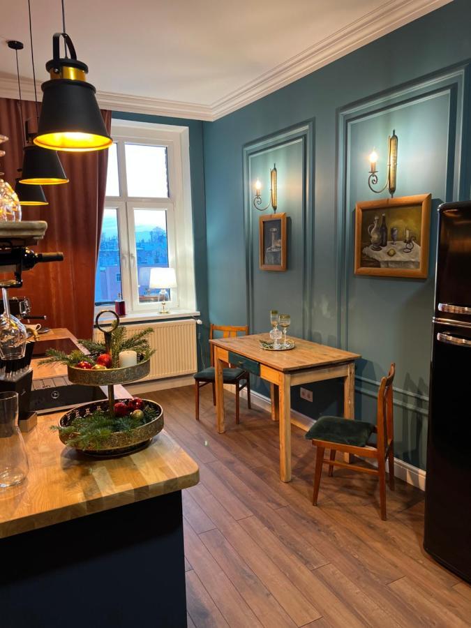 Apartament Baron ***** Jelenia Góra Eksteriør billede